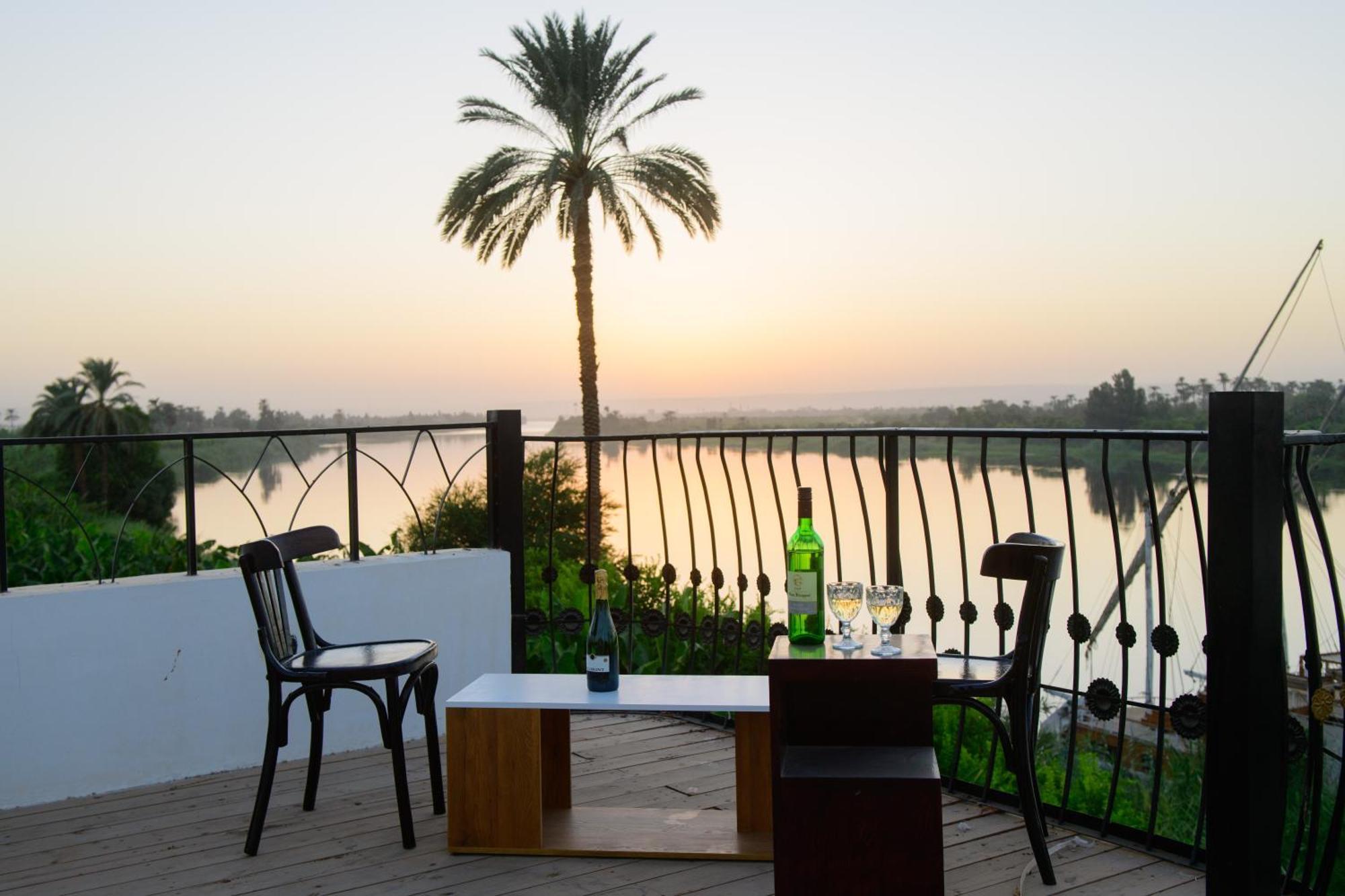 Eyaru Palace Nile View ลักซอร์ ภายนอก รูปภาพ