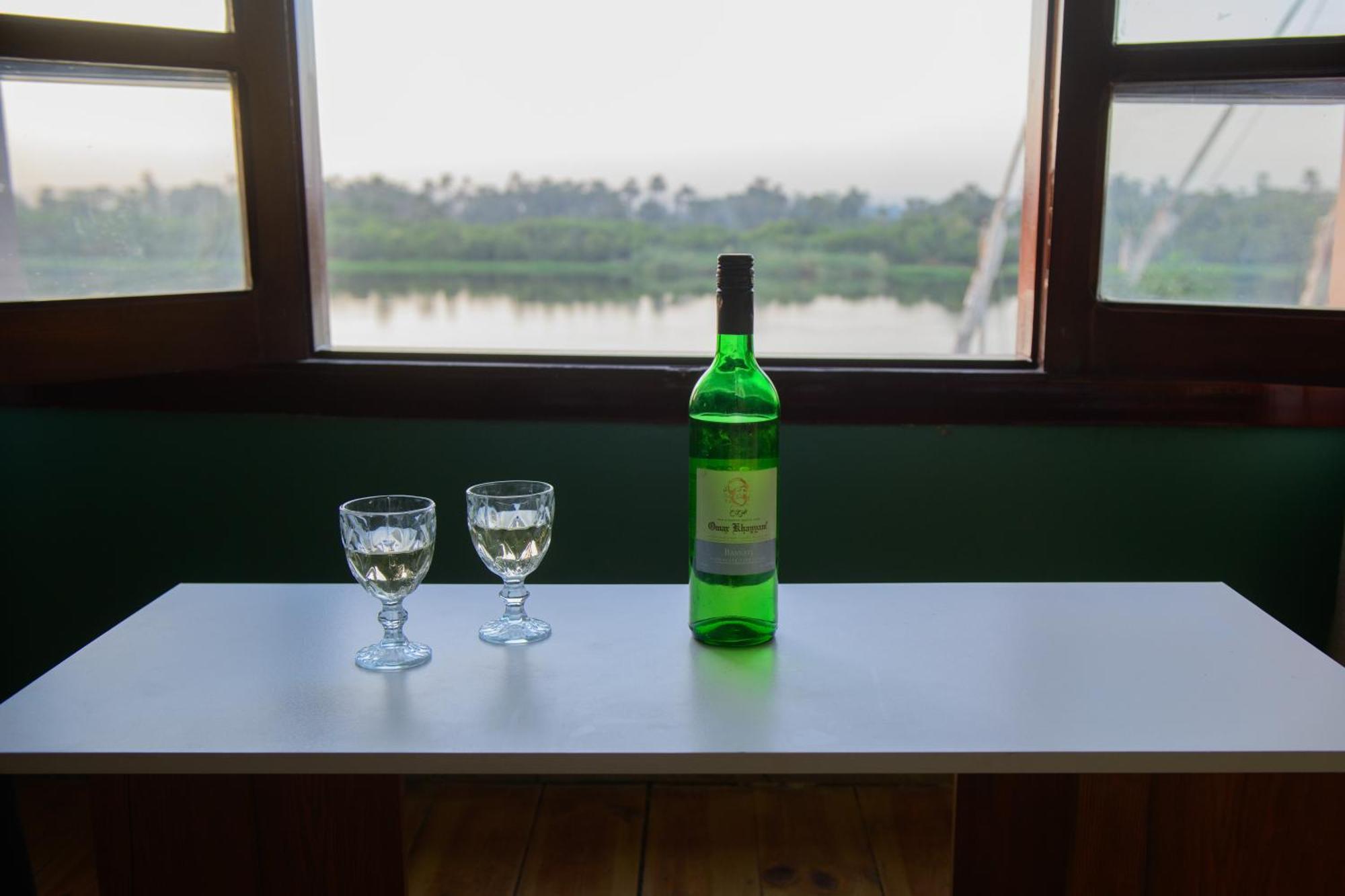 Eyaru Palace Nile View ลักซอร์ ภายนอก รูปภาพ