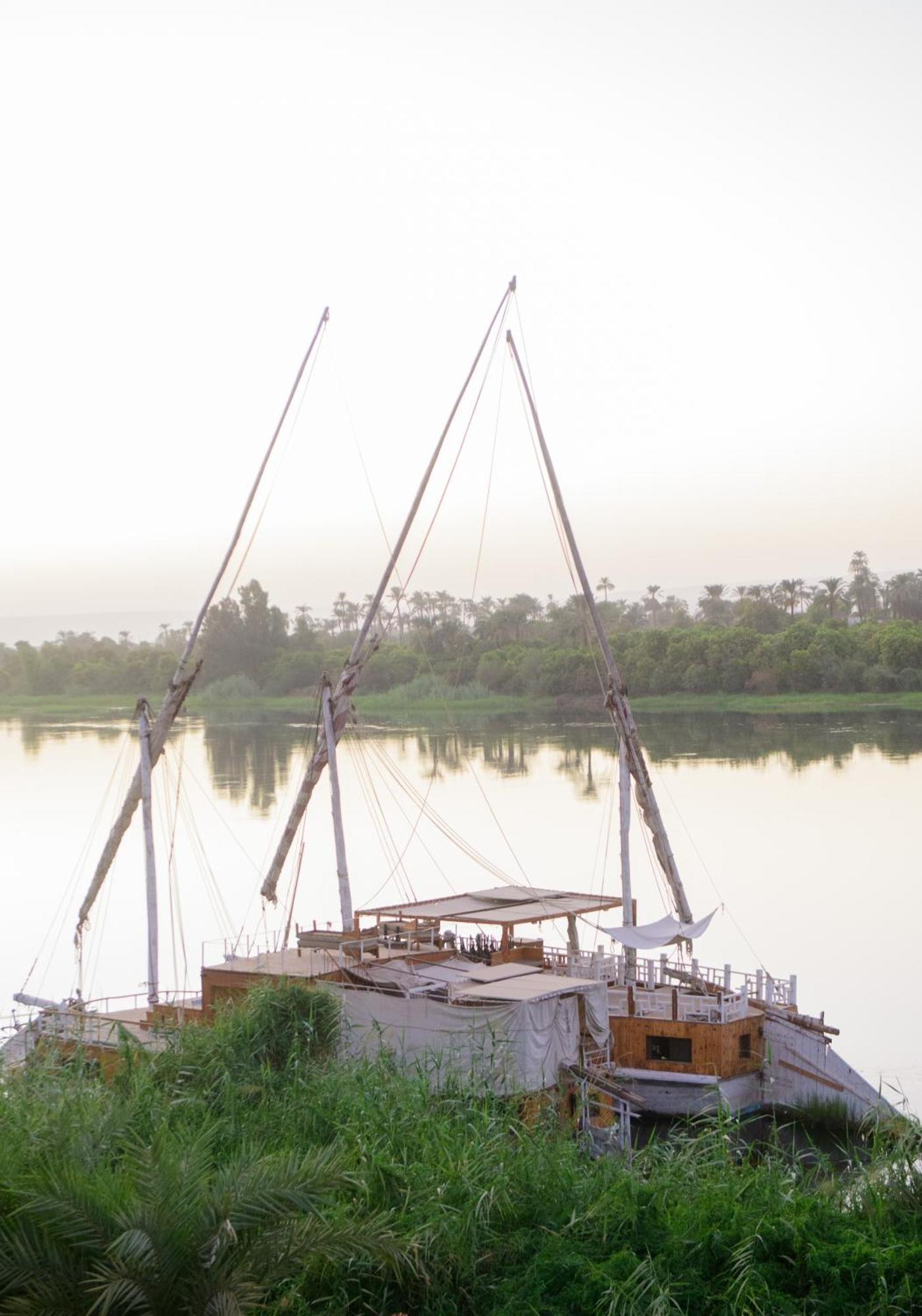 Eyaru Palace Nile View ลักซอร์ ภายนอก รูปภาพ