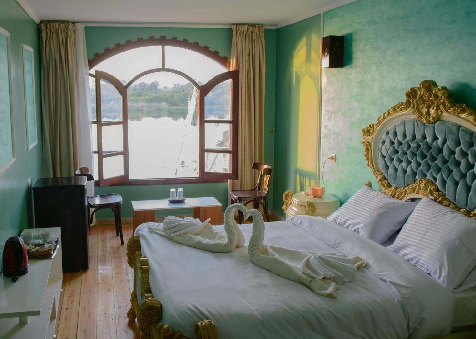 Eyaru Palace Nile View ลักซอร์ ภายนอก รูปภาพ