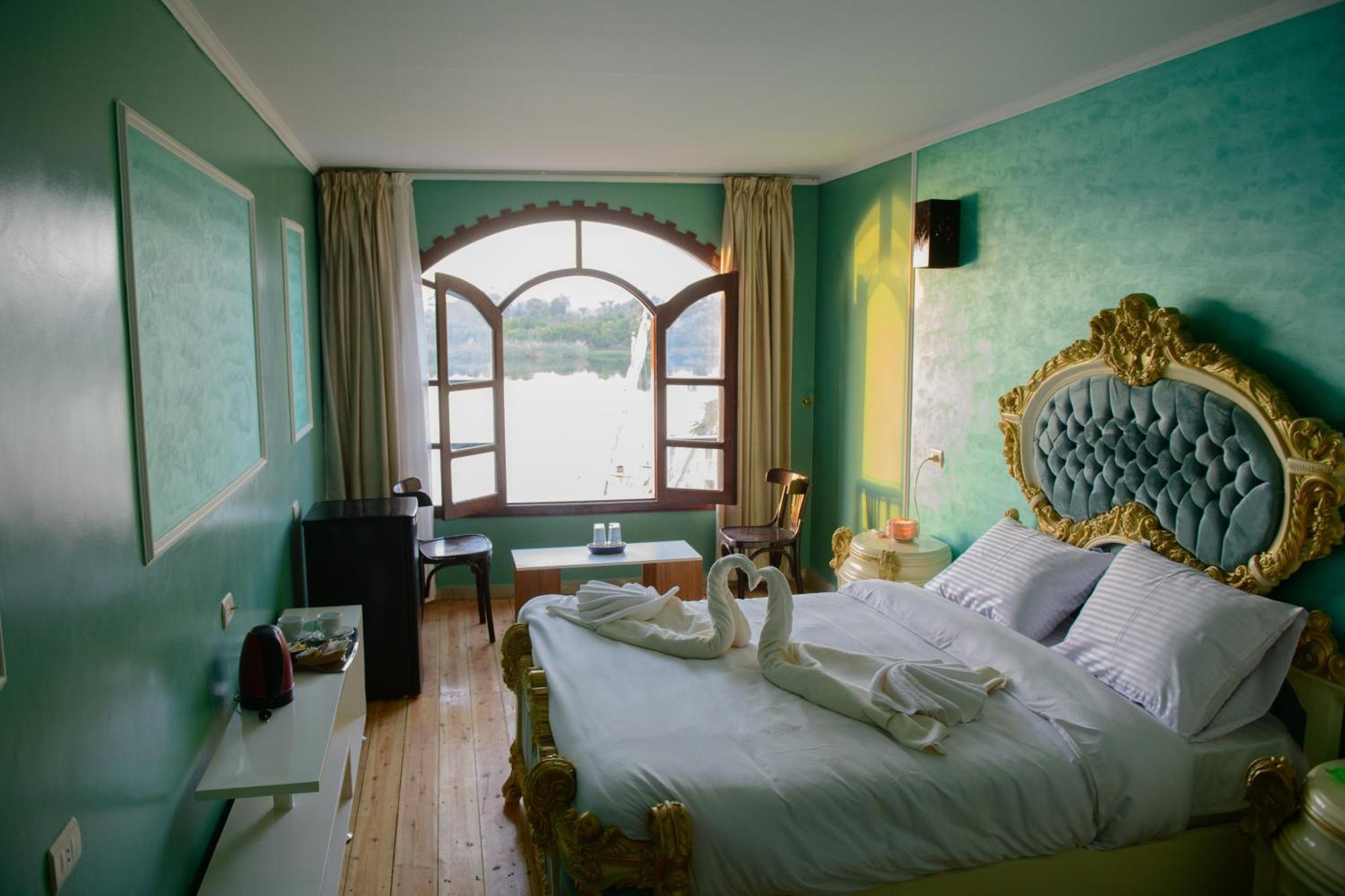 Eyaru Palace Nile View ลักซอร์ ภายนอก รูปภาพ